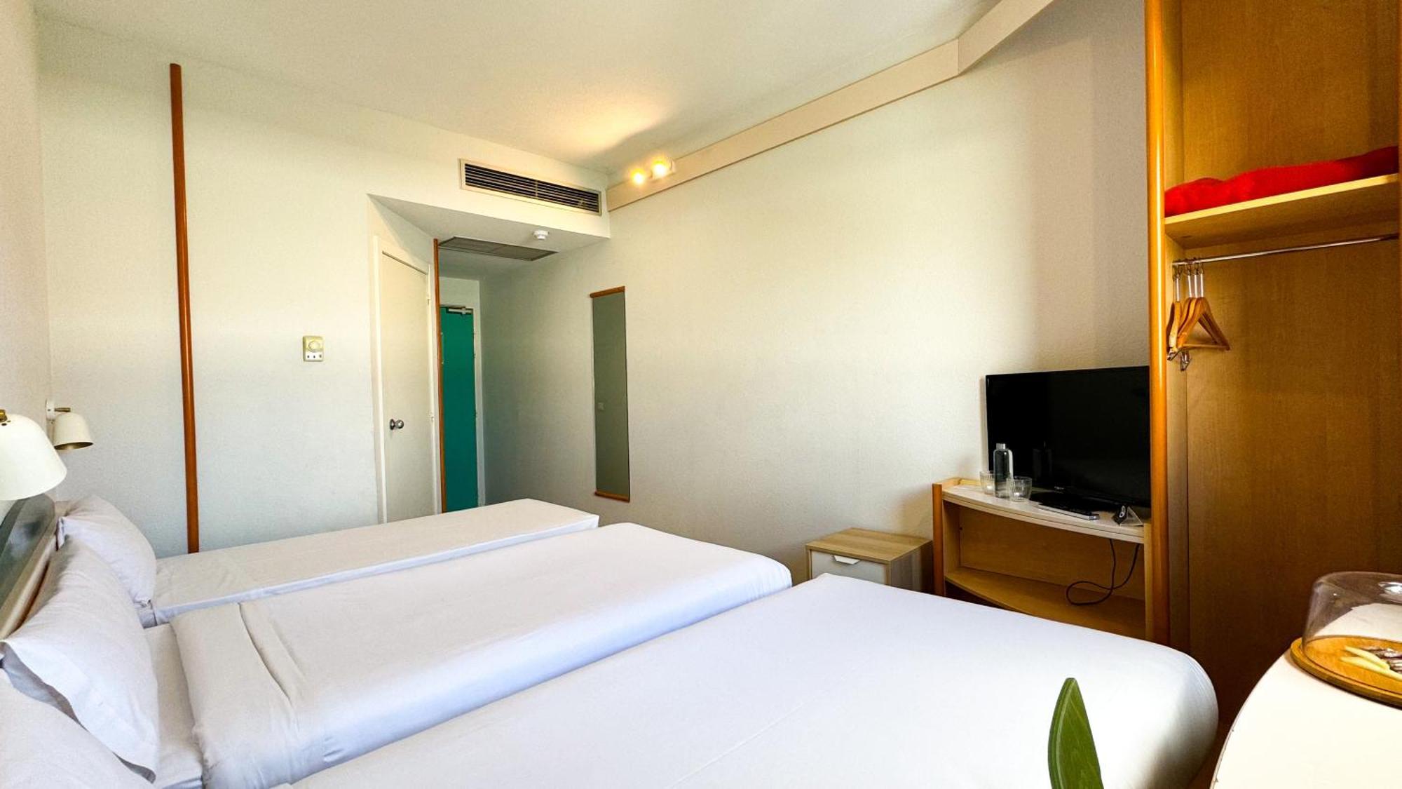 Hotel Iris Guadalajara Dış mekan fotoğraf